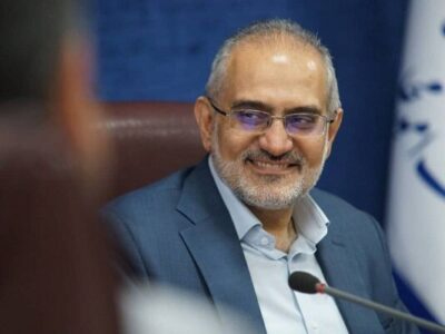 حسینی: احزاب وظیفه دارند برای انقلاب نیرو تربیت کنند