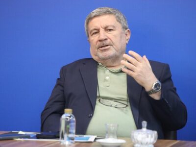 حضرتی: ۹۸ درصد خانواده‌های شهدای اخیر مورد احترام و سرکشی واقع شدند