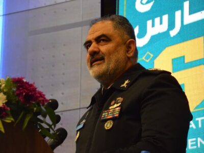 دریادار ایرانی: حضور ناوگان فرامنطقه‌ای در غرب آسیا غیرموجه است