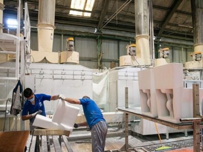 دو نماد زیانساز صنعت کاشی