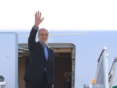 رئیس‌جمهور وارد خرم‌آباد شد