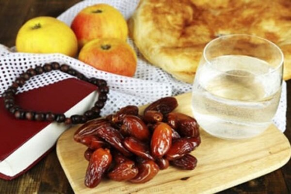 روزه‌داری در بارداری و شیردهی؛ تصمیمی که باید با نظر پزشک گرفته شود