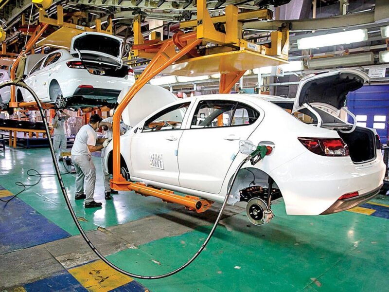 رکود در بازار خودرو و قطعات / تولید و فروش هر دو افت کردند