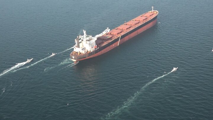 قدرت‌نمایی سپاه در حساس‌ترین گذرگاه انرژی جهانی