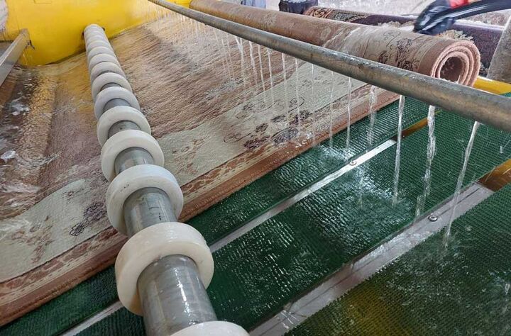 مواد شستشوی فرش در قالیشویی و راهنمایی جهت انتخاب صحیح قالیشویی