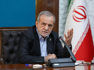 نشست مجمع نمایندگان لرستان با رئیس‌جمهور برگزار شد