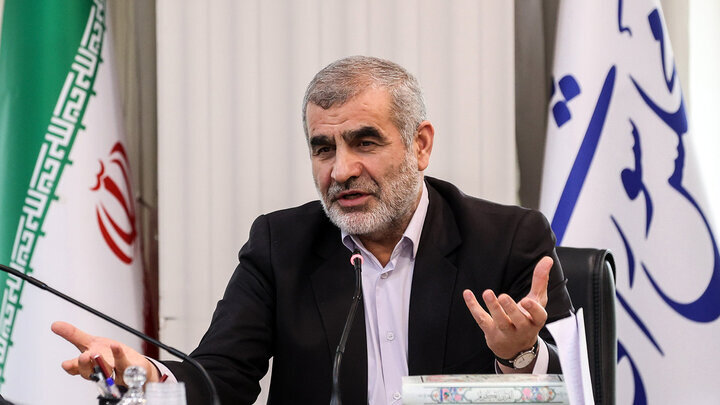 نیکزاد: دست متجاوز به کشور را قطع میکنیم