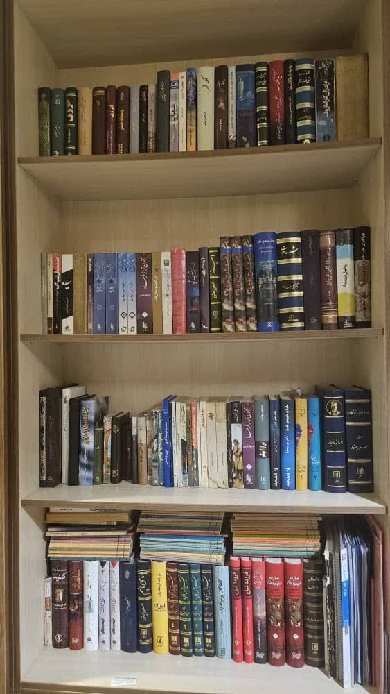 چرا بعضی کتابها کمیاب یا نایاب میشوند؟ چرا بعضی کتابها کمیاب یا نایاب میشوند؟